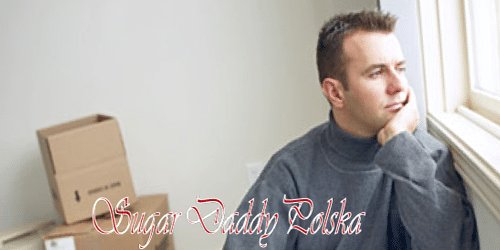 sugar daddy smutny, wyglądający przez okno i rozwiedziony
